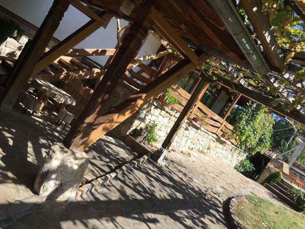ארבאנאסי Hotel Pri Chakara מראה חיצוני תמונה