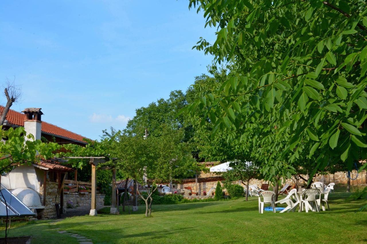 ארבאנאסי Hotel Pri Chakara מראה חיצוני תמונה